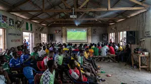 Samsung 4K Projector Hire don Kallon Kwallo a Ibadan