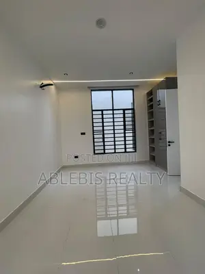 5-Bedroom Luxury Duplex da BQ & Pool a Orchid, Lekki Phase 2