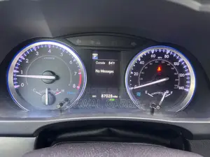 Toyota Highlander SE 2019 Baki