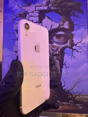 Apple iPhone XR 64GB Fari