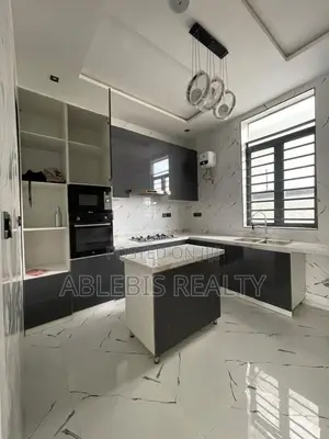 4-Bedroom Semi-Detached Duplex da BQ a Ikota, Lekki Phase 2
