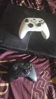Xbox One 1TB with 2 Controllers - 2