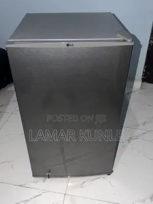 Used LG Refrigerator - Like New