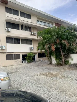 Wurin Aiki Bedroom 3 Don Hayarwa a Victoria Island