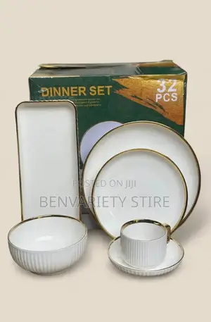 32 Pcs Luxury Ceramic Dinner Set with Gold Rim