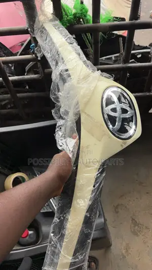 Gurin Gaba na Toyota Corolla 2018-2020 LE