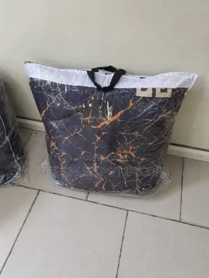 Home Interiors Duvets and Pillows