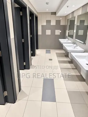 Wurin Aiki na Open-Plan don Sawa a Ikoyi, Legas