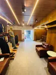 Babban Shagon 40 SQM A Ƙasa don Ƙara, Lekki Phase 1 - 1
