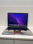 Apple MacBook Pro 2018 13" Core i5 8GB RAM 256GB SSD Touch Bar - 1