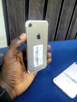 Apple iPhone 7 128GB White