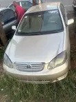 Toyota Corolla 2004 Zinariya - 3