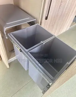 Built-in Kitchen Dust Bin