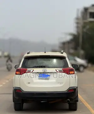2014 Toyota RAV4 XLE SUV