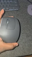 Logitech MX Vertical Ergonomic Mouse - 3