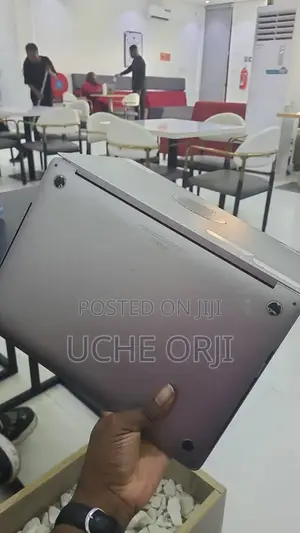 Apple MacBook Pro 2019 16GB Intel Core i7 512GB SSD