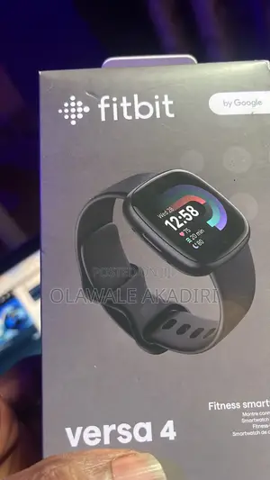 Fitbit Versa 4 Smartwatch
