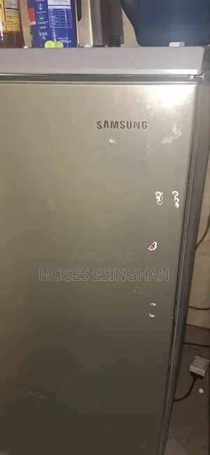Samsung Refrigerator - Neatly Used