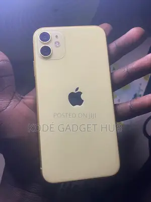 Apple iPhone 11 64GB Yellow