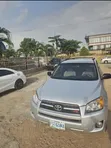 Toyota RAV4 2010 Silver - 3