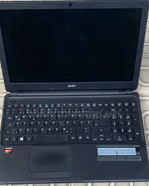 Acer Aspire E1-522 Laptop - 8GB RAM, 320GB HDD