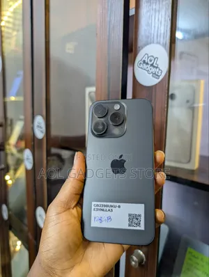 Apple iPhone 15 Pro 128GB Baki