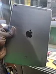Apple iPad 9.7 64GB Silver (Used) - 3