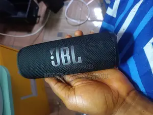 JBL Flip 6 Mai Ji (An Rinka Amfani Da Shi)