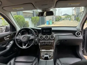 2016 Mercedes-Benz GLC300 Grey