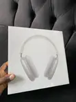 Original AirPods Max Headphones - White - 1