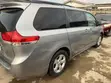 Toyota Sienna 2014 Silver - 1