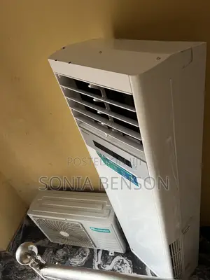 2.5hp Hisense Non-Inverter Standing AC