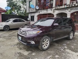 Toyota Highlander 2013