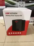 Hikvision DS-K3GL606WX-WE Injin Rufe Ƙofa Mai Sarrafa Kai (600kg) - 2