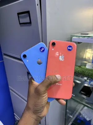 Apple iPhone XR 64GB Blue