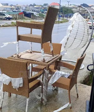 Premium Wurin Zama na Waje na Rattan Mai Jurewa Ruwa