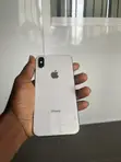 Apple iPhone X 64GB White - 2