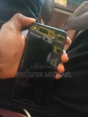 Tecno Spark 5 Pro 64GB Baki