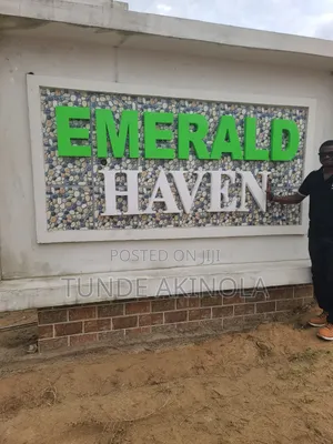Filin Dadi a Estate Mai Fuskantar Hanyar Lekki-Epe