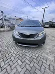 Toyota Sienna LE 2011 - Sabon Shigo - 1
