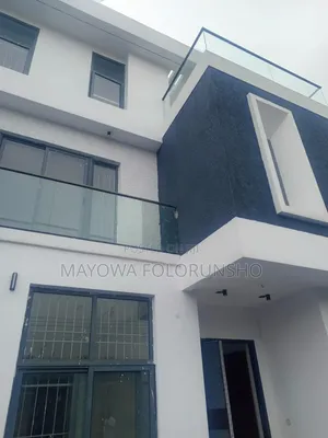 5-Bedroom Duplex for Rent in Lekki Phase 1