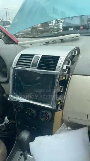 Toyota Corolla 2008-2013 Android Navigation Screen with AC Vent & Camera