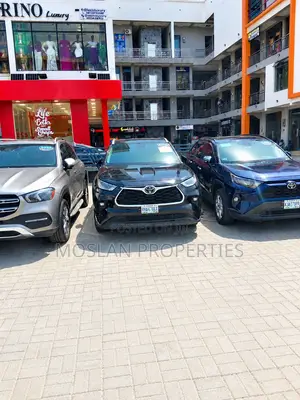 Commercial Space for Rent on Orchid Road, Lekki