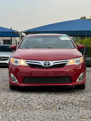 Toyota Camry XLE Sedan 2012 - Ja