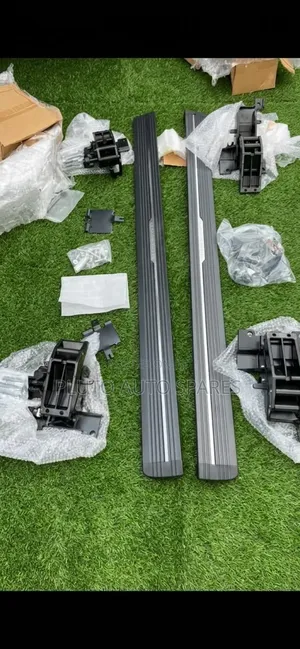 Electric Automatic Side Steps for Range Rover Sport (2014-2020)