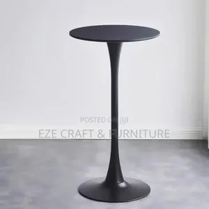 YUNYUE Versatile Cocktail Table