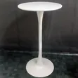 YUNYUE Versatile Cocktail Table - 2