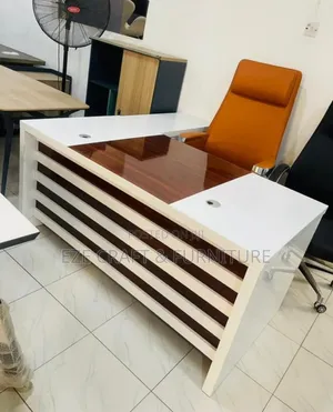 Executive Office Table 1.6m - Walnut