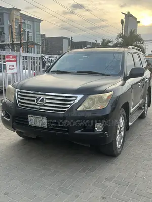 Lexus LX 570 2010 Baki