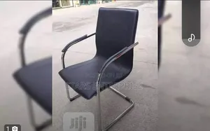 Home Interiors Visitors Chair / Modern Office Chair